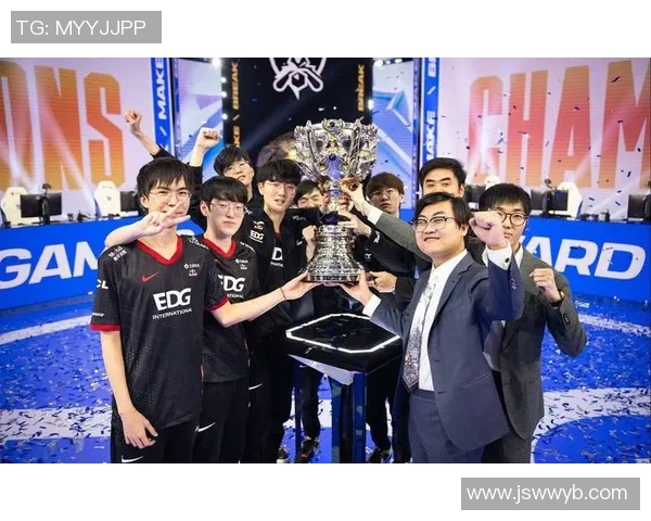 独家解析EDG灵活性与S15电竞比分的深度对比分析 独家解析EDG灵活性与S15电竞比分的深度对比分析