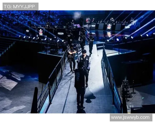 电竞比分与和平精英战术分析IG进攻体系的深度解读与实践应用 电竞比分与和平精英战术分析IG进攻体系的深度解读与实践应用